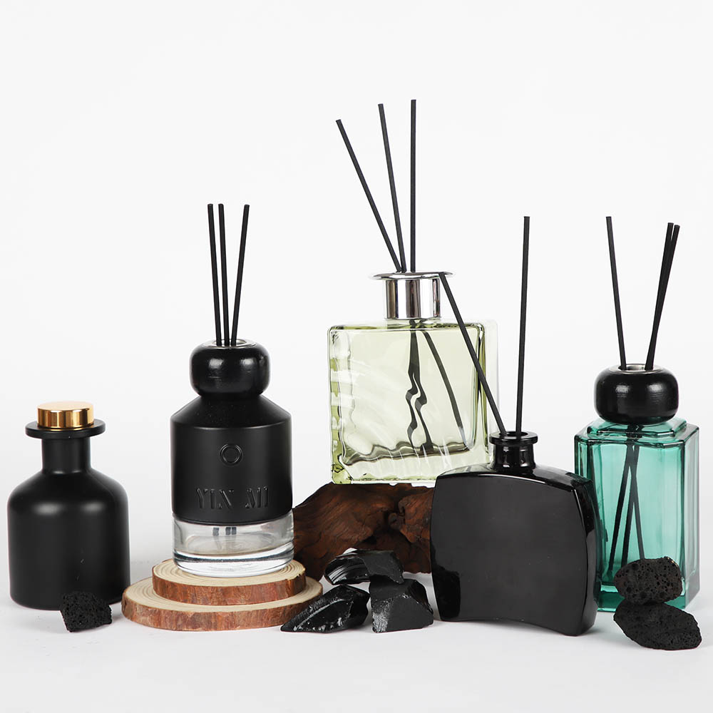 diffuser fragrance and perfume bottles application