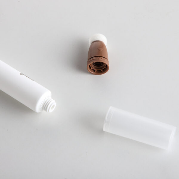 empty lipstick tube packaging