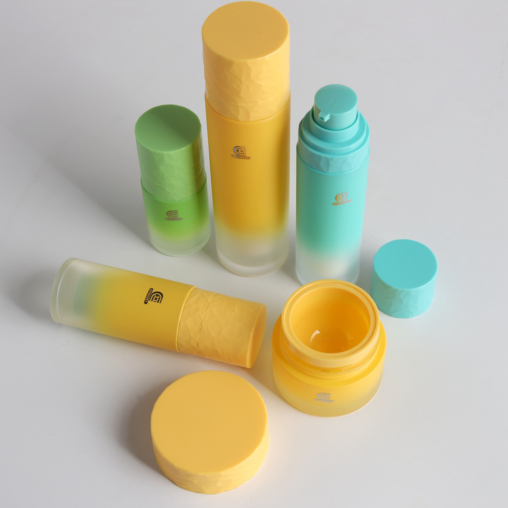 glass container with lotion pump